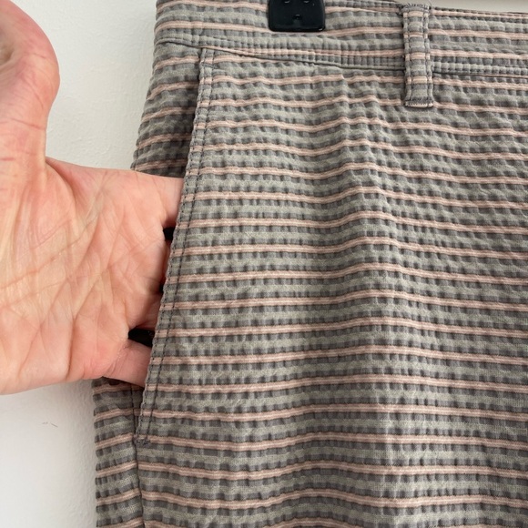 Burberry London seersucker Chinos with Tailored Fit and Straight Legs size 6 - Picture 3 of 12